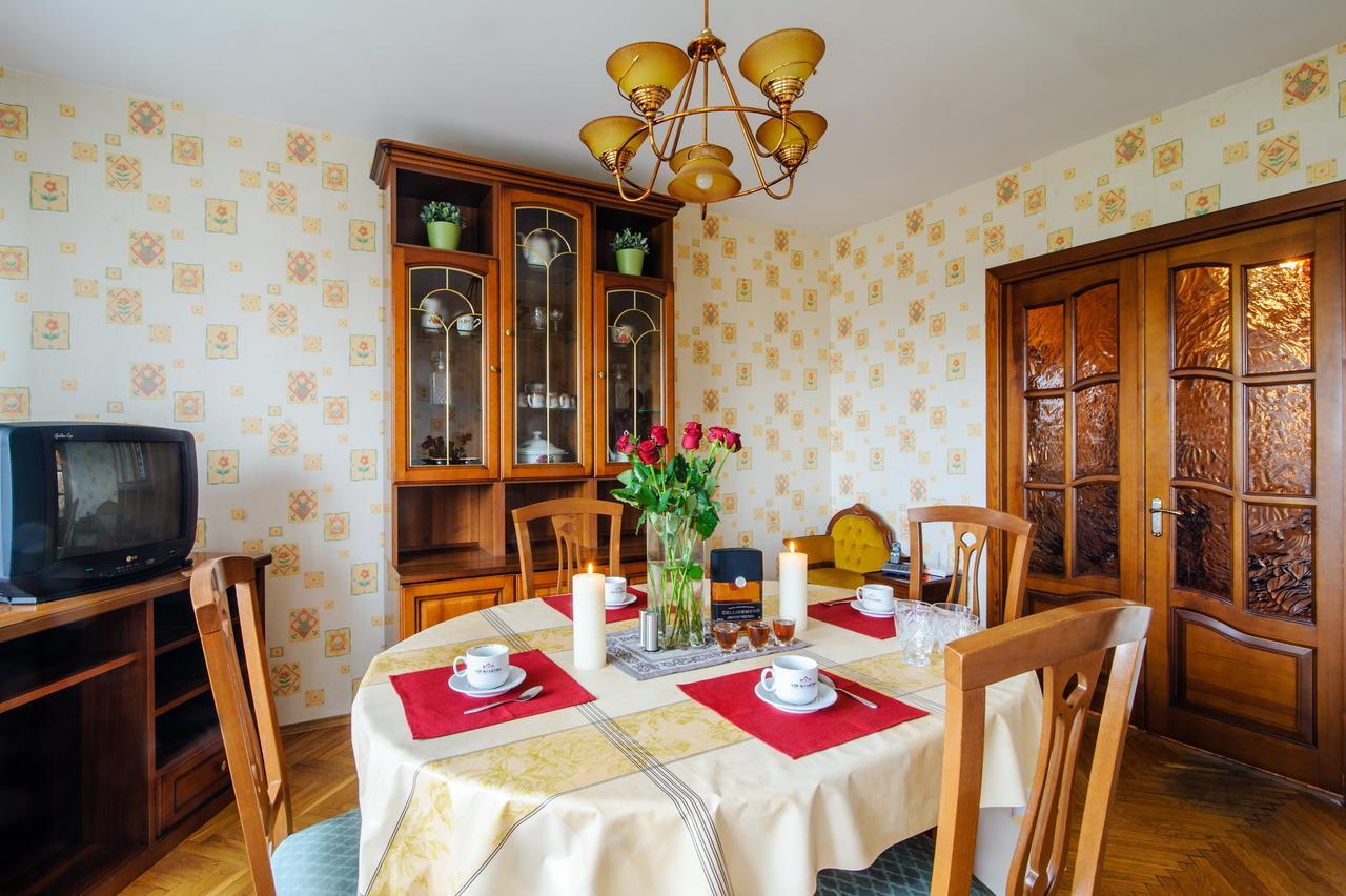 Rooms For Rent In The Mayakovskogoミンスク エクステリア 写真
