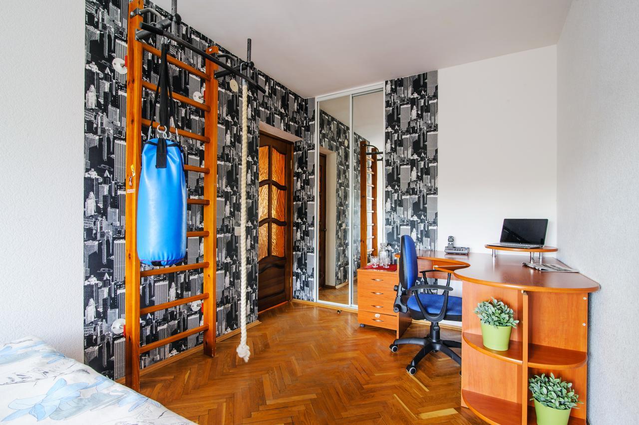 Rooms For Rent In The Mayakovskogoミンスク エクステリア 写真