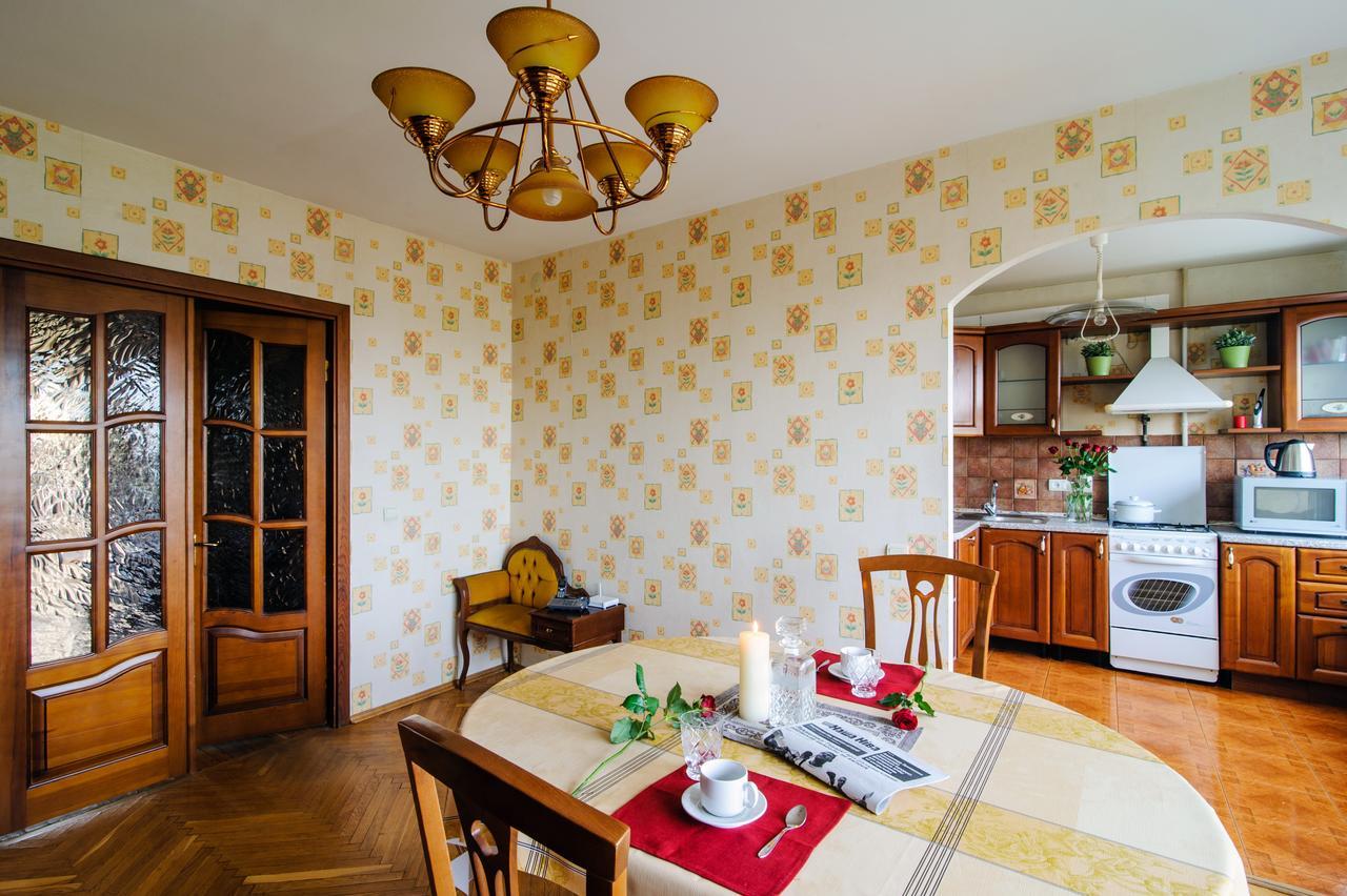Rooms For Rent In The Mayakovskogoミンスク エクステリア 写真